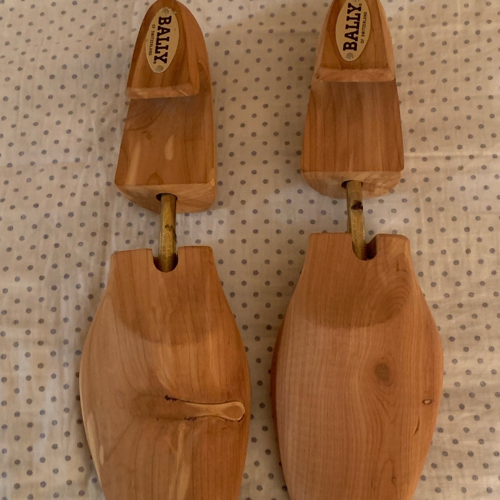 Bally of Switzerland cedar shoe keepers